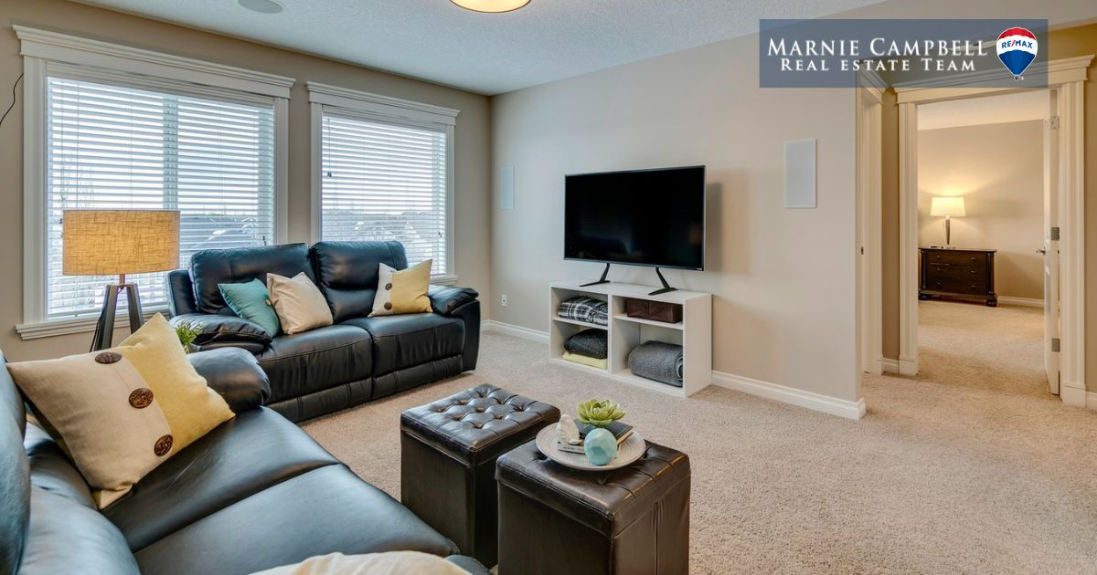 Auburn Bay, Calgary bonus room.